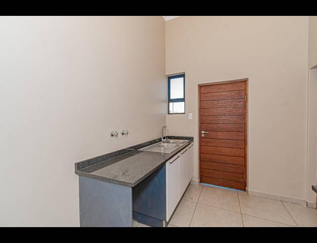 3 BEDROOM PROPERTY TO RENT IN COPPERLEAF ESTATE